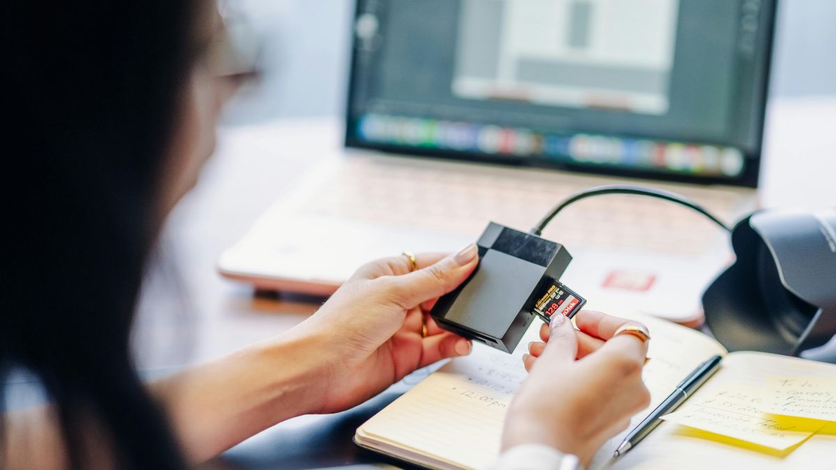 Karta SD, chmura, pamięć wewnętrzna: gdzie naprawdę trafiają Twoje pliki Android?