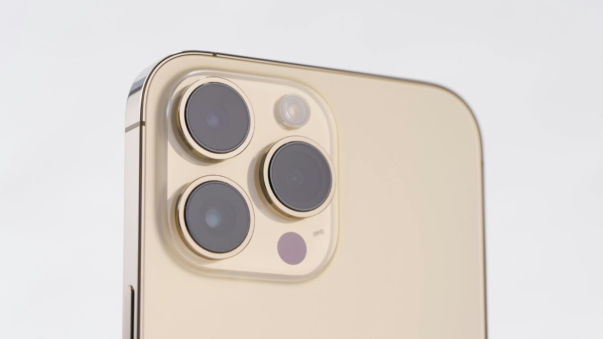iPhone 17 Air: czy ultracienka obudowa obniża jakość basów w głośnikach stereo?